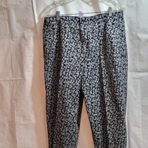 Jennifer Moore, Women's Blue and White Pants, Size 10, Not Worn
